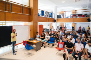 Χάρης Λαλάτσης